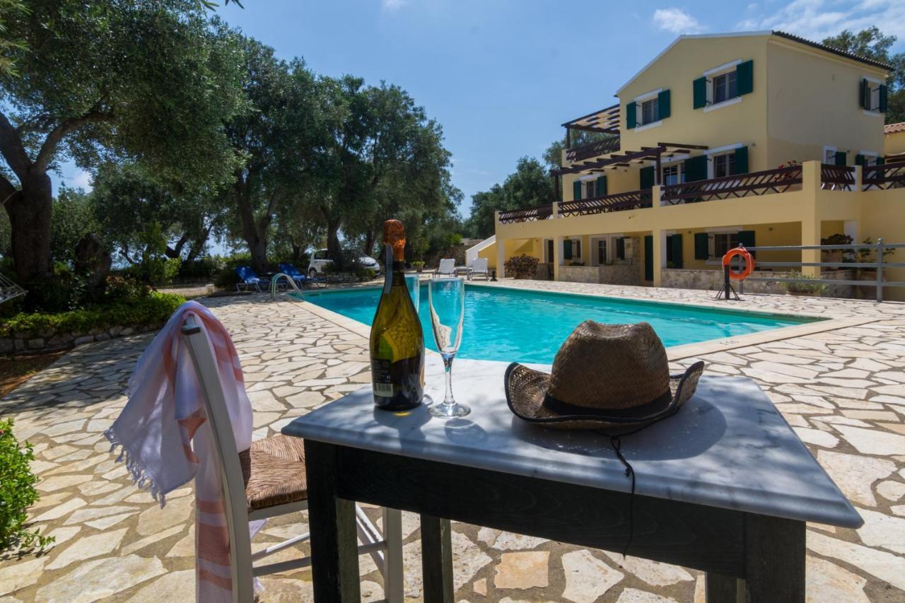 Villa Elaia Suites & Apartments No.2 Gaios Buitenkant foto